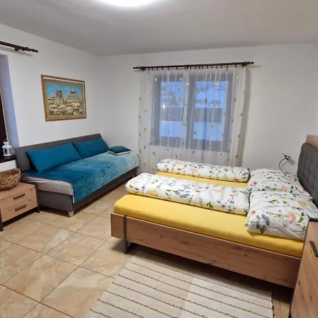 Domcek U Babky 別荘 Liptovský Mikuláš